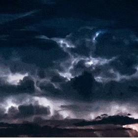 8月天气30天查询全攻略，提前规划，从容应对高温与雷雨