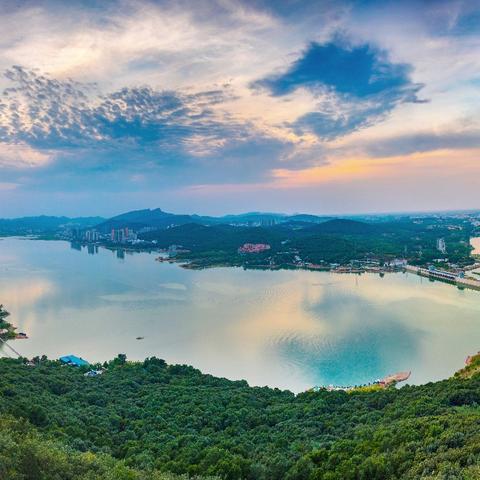 河南又一轮大范围降雨,防汛战线再绷紧,全民聚力护安澜 河南又一轮大范围降雨,防汛战线再绷紧,全民聚力护安澜