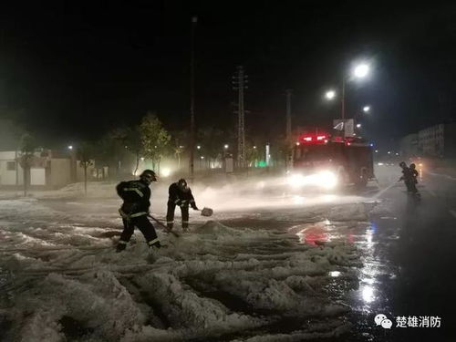 平壤天气，阳光下的寂静，风雨里的坚守